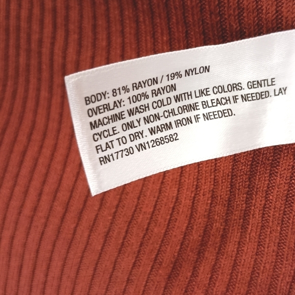 NWT Future Collective with Jenny Sweetheart Open-Work Stitch Midi Dress 1X - Picture 7 of 8